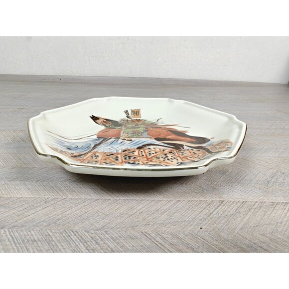 Vintage Toyo Japan Decorative Plate With Samurai Horse Design Oriental Decor - Picture 8 of 8